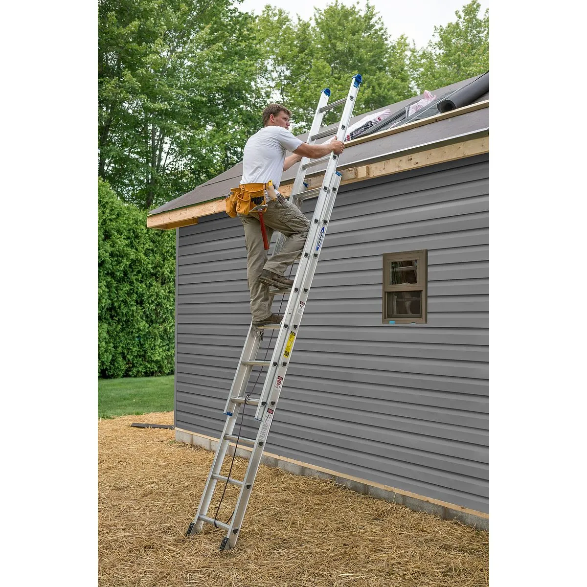 24ft Type I Aluminum D-Rung Extension Ladder