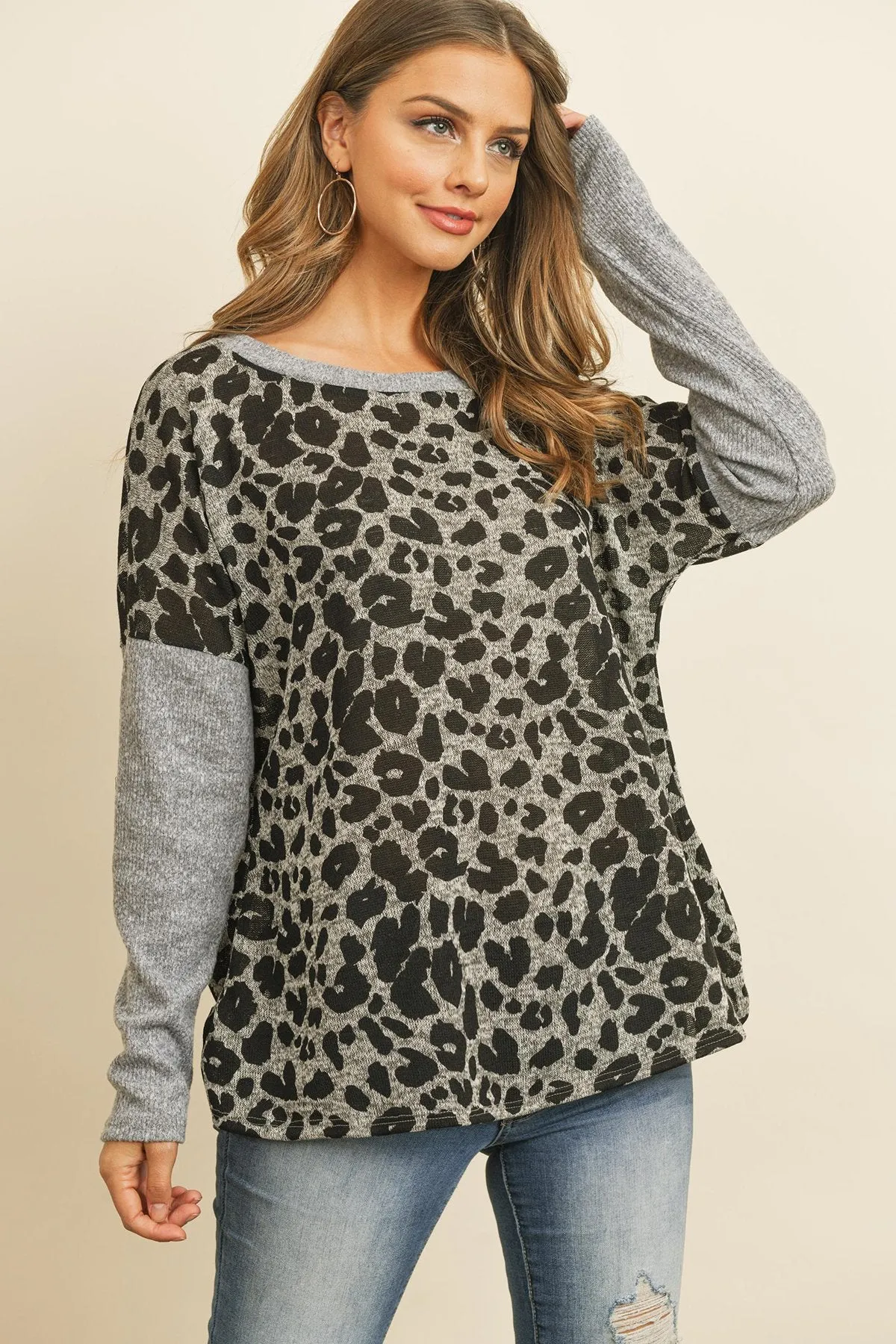 Hacci Brushed Contrast Sleeves Boat Neck Leopard Top
