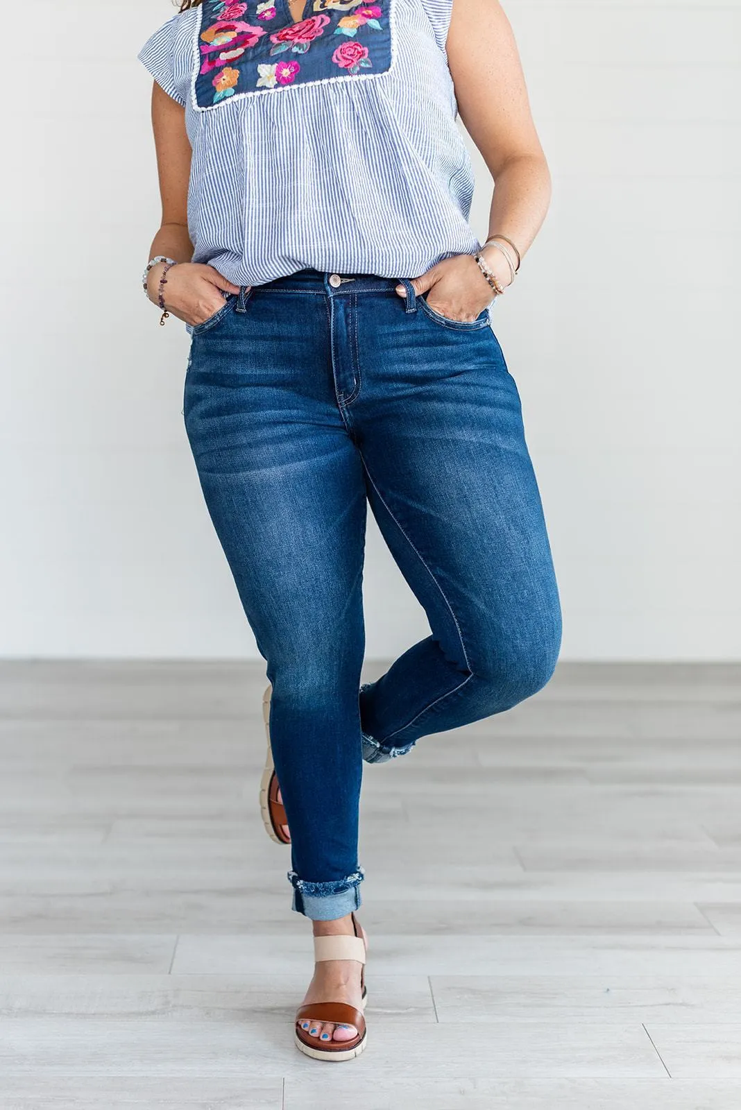 Impress You Mid Rise Skinny Jeans