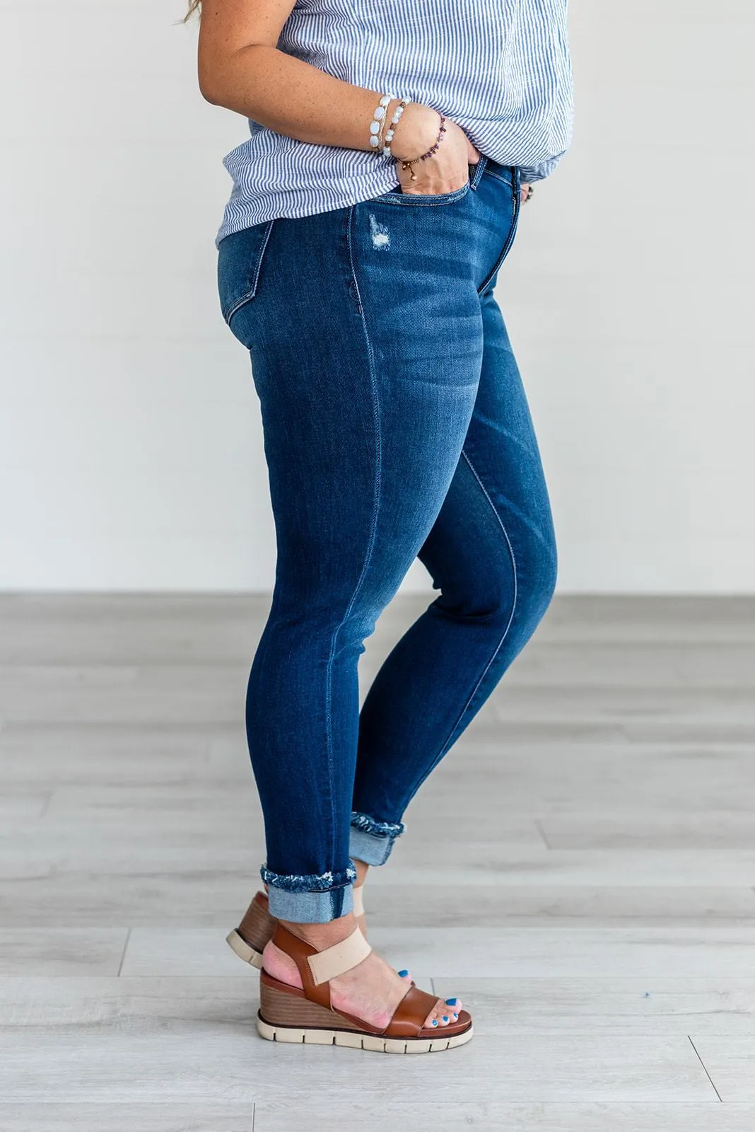 Impress You Mid Rise Skinny Jeans