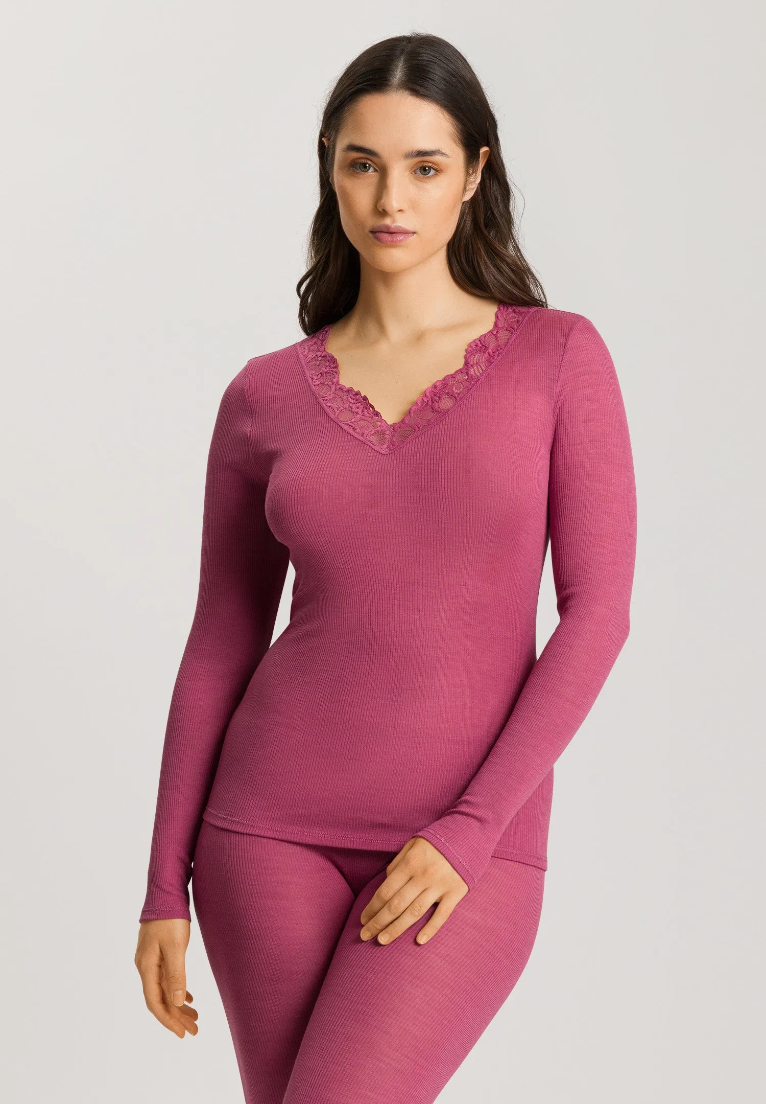 Woolen Lace Fine Ribbed Wool And Silk V-Neck Top | Rose Wine 70914-2414