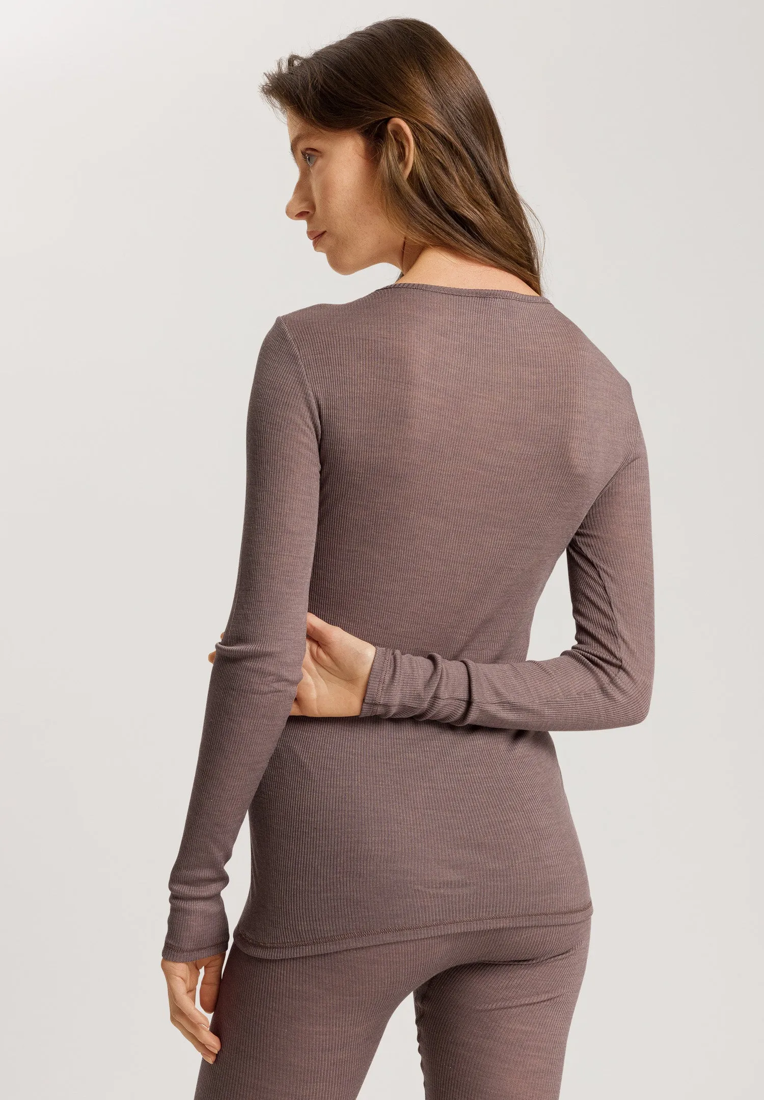 Woolen Lace Fine Ribbed Wool And Silk V-Neck Top | Stonewash 70914-2756